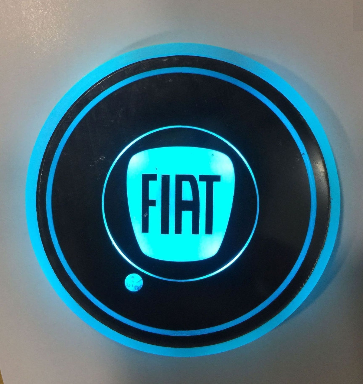 Hot Sale 🎁50% OFF 🎁7 Colors Led Car Logo Cup Lights up Holder(1 pair)