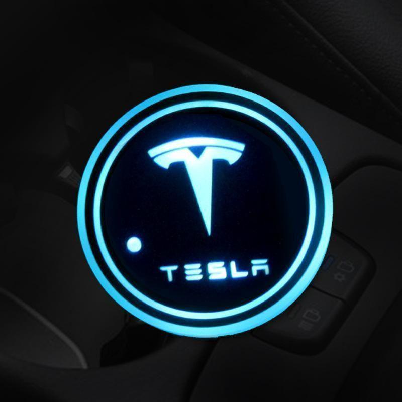 Hot Sale 🎁50% OFF 🎁7 Colors Led Car Logo Cup Lights up Holder(1 pair)